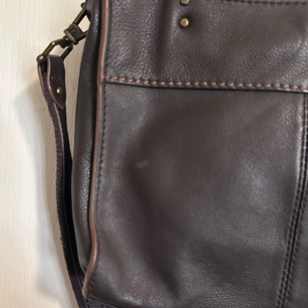 brown leather The Sak Alameda crossbody bag - Picture 5 of 7